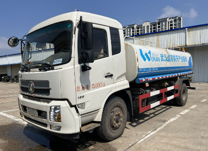 二手15方灑水車_二手國五東風(fēng)天錦灑水車